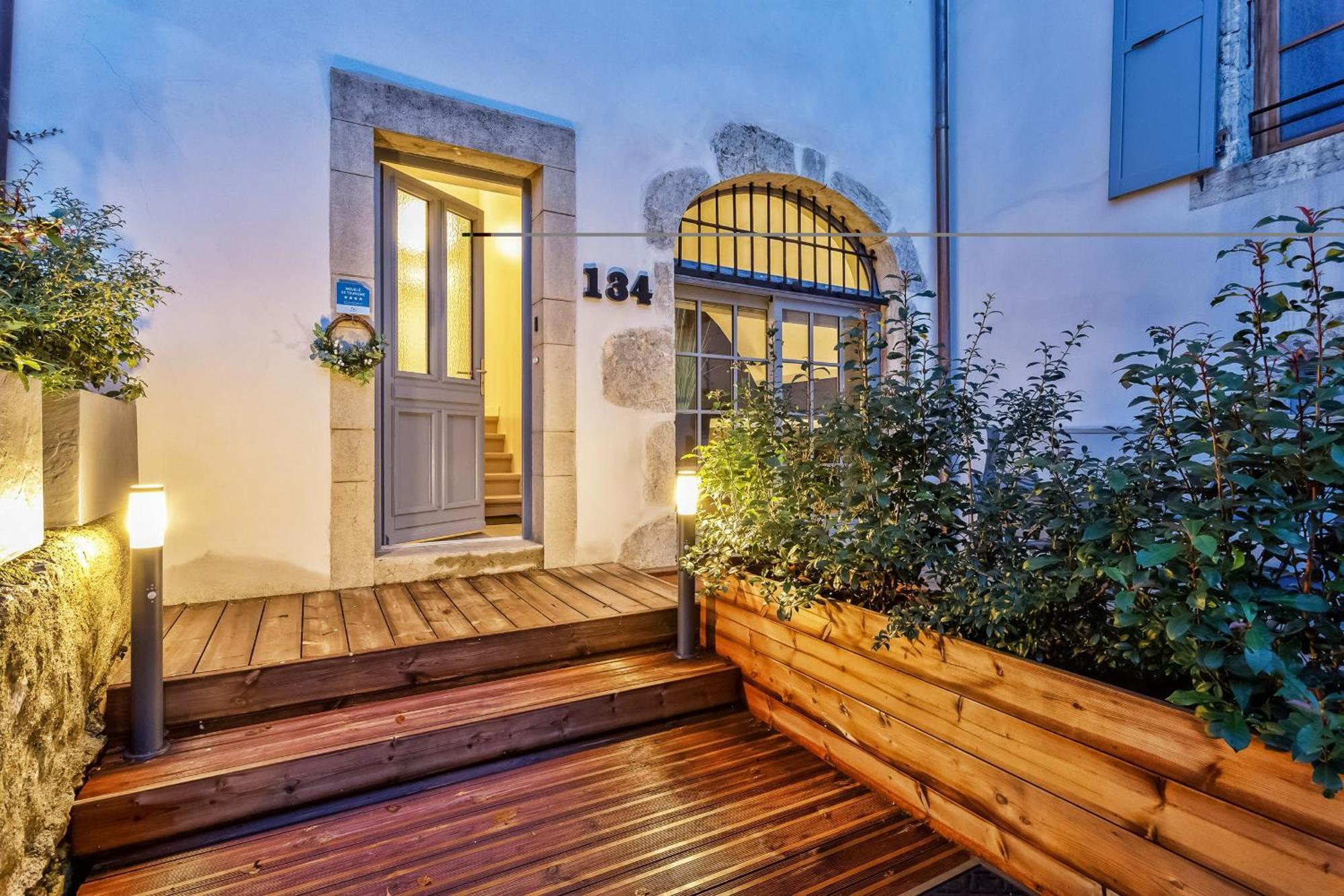 Le Chicissime, Coeur Du Village, Lla Selections By Location Lac Annecy Талуар Екстериор снимка